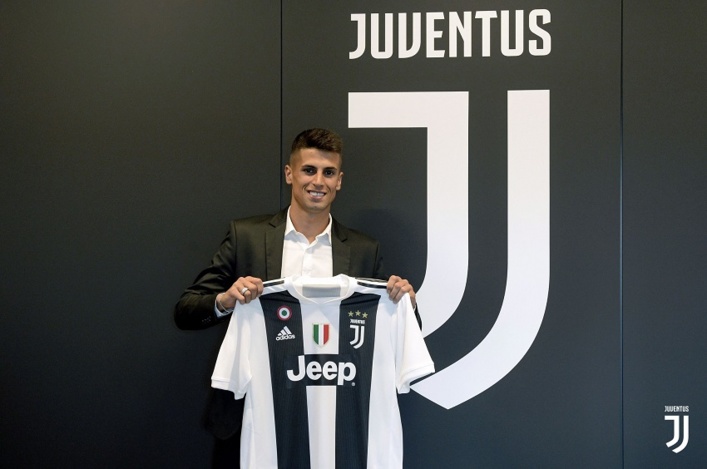 Mercato Juventus : le Barça veut Joao Cancelo