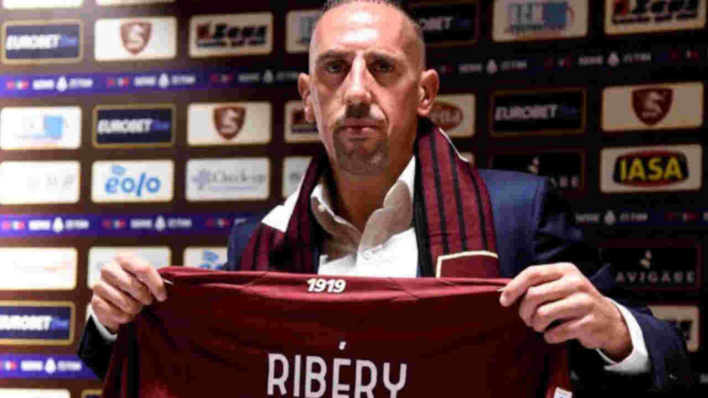 Salernitana : Franck Ribéry blessé, out plusieurs semaines