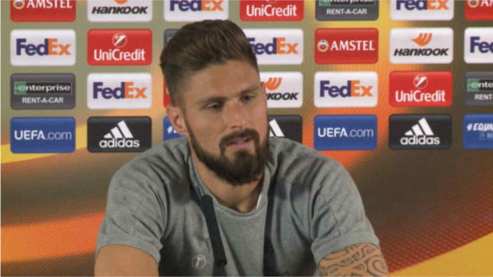 Olivier Giroud (Milan AC), c'est la grande classe bravo !