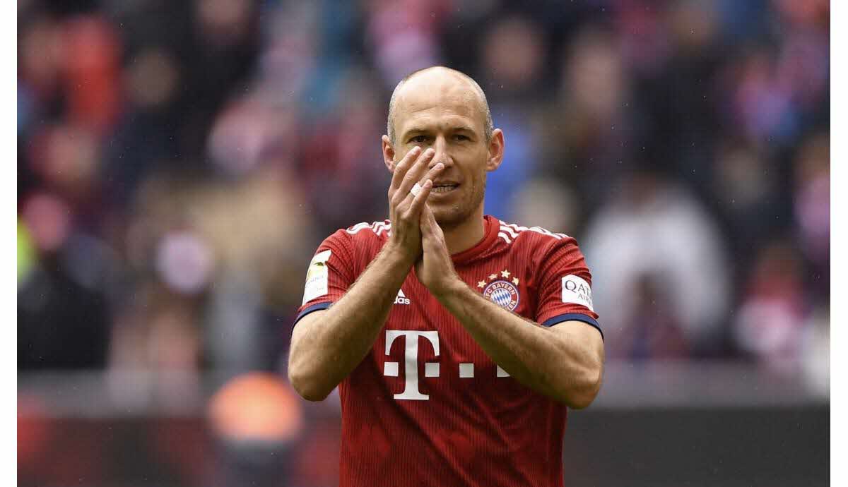 Forcing du PSV Eindhoven pour Arjen Robben