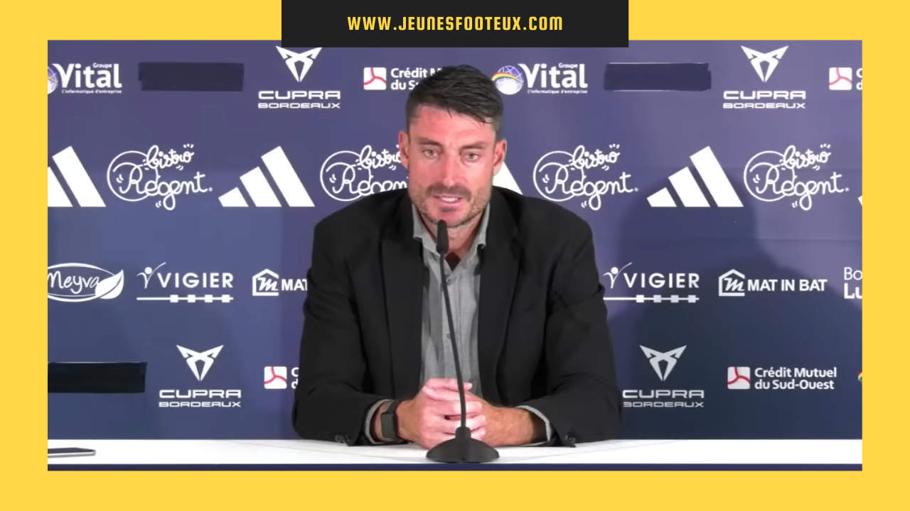 Albert Riera (ex Girondins de Bordeaux) magistralement ridiculisé !