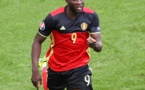 Manchester United annonce un accord avec Everton pour Lukaku, mais ...